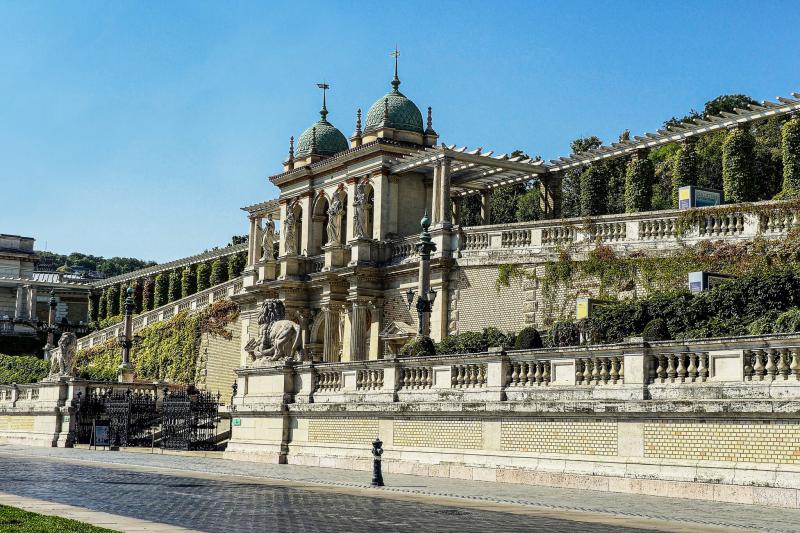 eotvos10-devenyidomotor