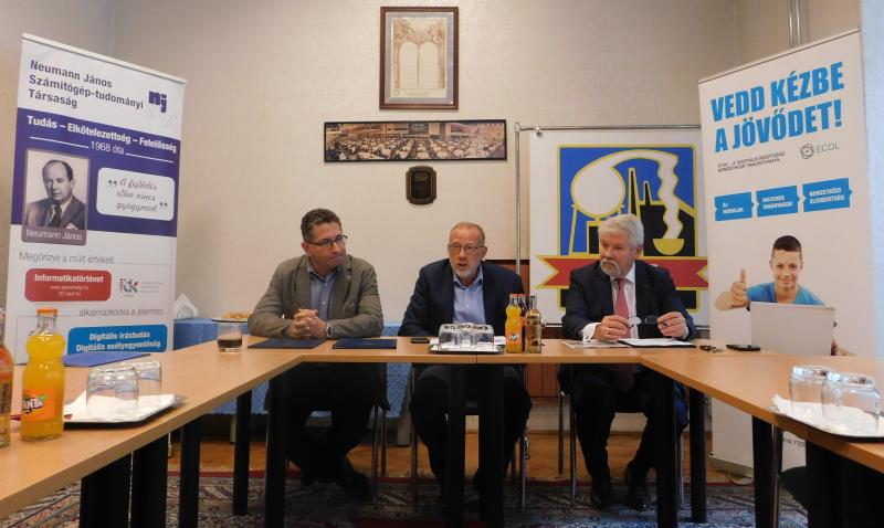 Székely Tamás, dr. Beck György és Tolnay Tibor