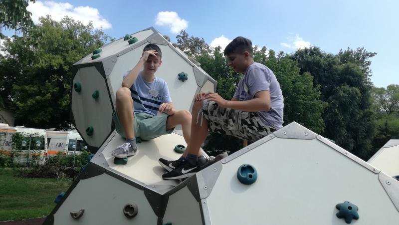 Gyereksereg Debrecenben – tábori kaland az NJSZT-vel