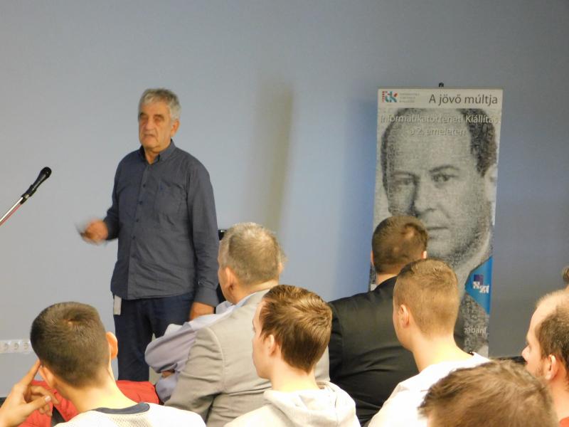 Fakenews fék konferencia