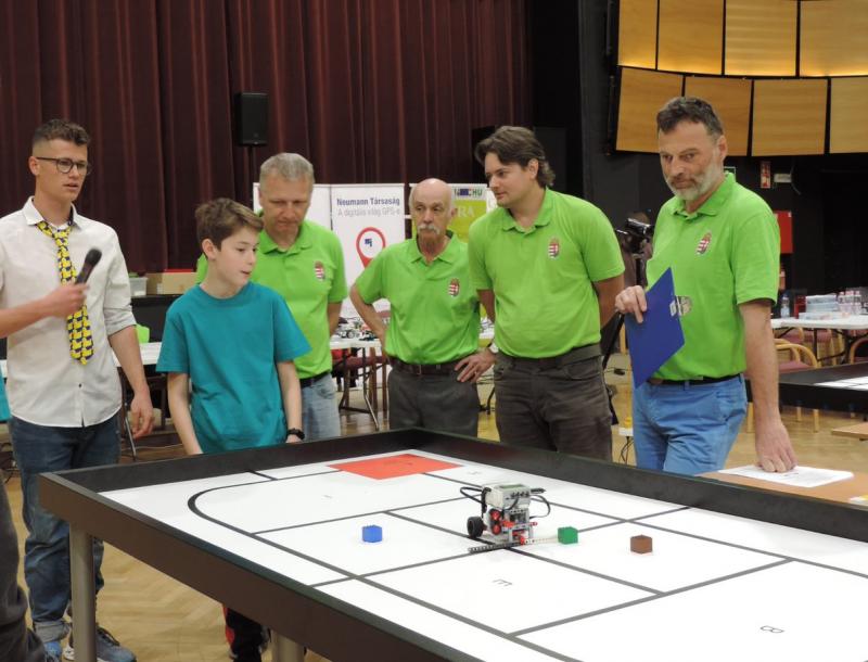 Szombathelyi Robotépítő és Programozó Verseny