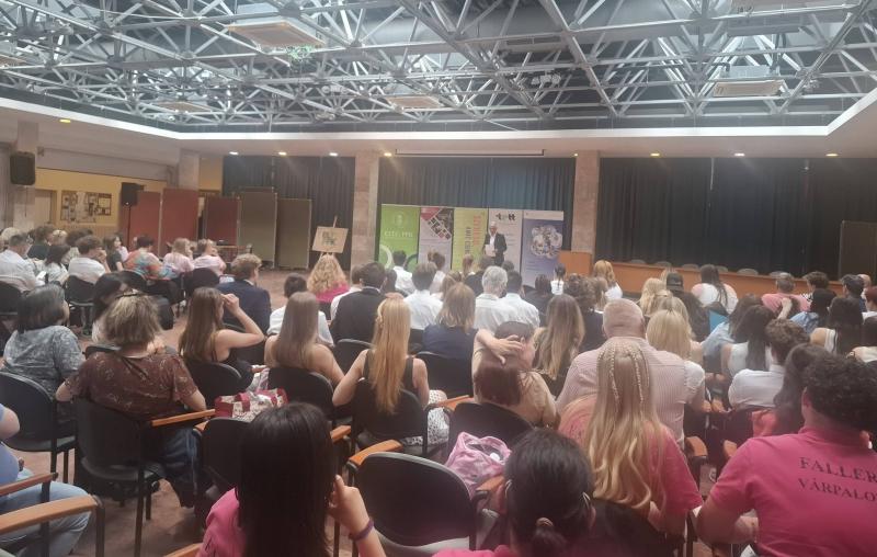 Országos Középiskolai Diákprojektverseny 2025/26 zsűri