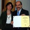 Szedlmayer Bea és Alföldi István a díjjal