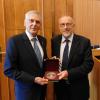 Dan Shechtman és Beck György