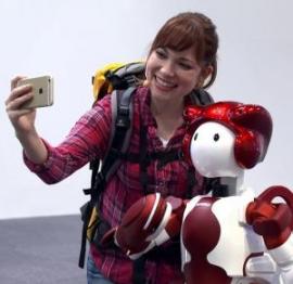 Itt az első magyar nyelvű robotikai és MI képzési rendszer