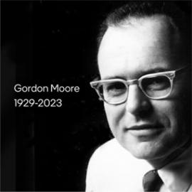 Gordon Moore emlékére